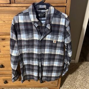 Men’s size M relaxed fit light mid weight carhartt flannel